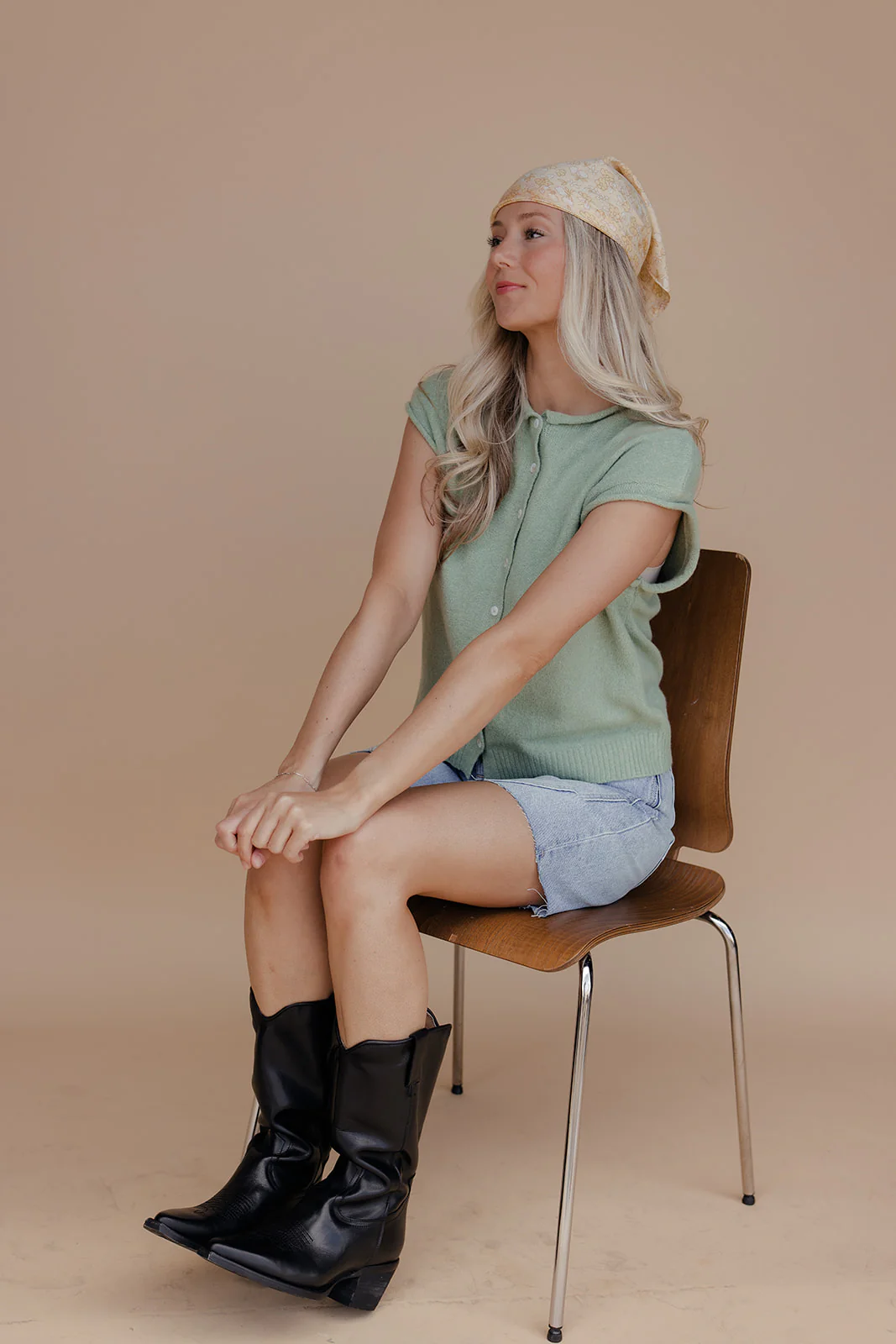 A Single Moment Short Sleeve Cardi - Image 4