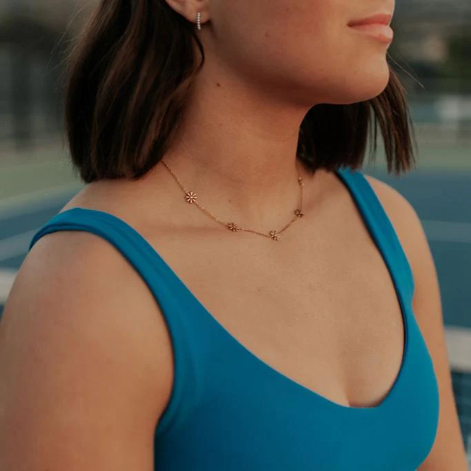 Anna Floral Necklace - Image 8