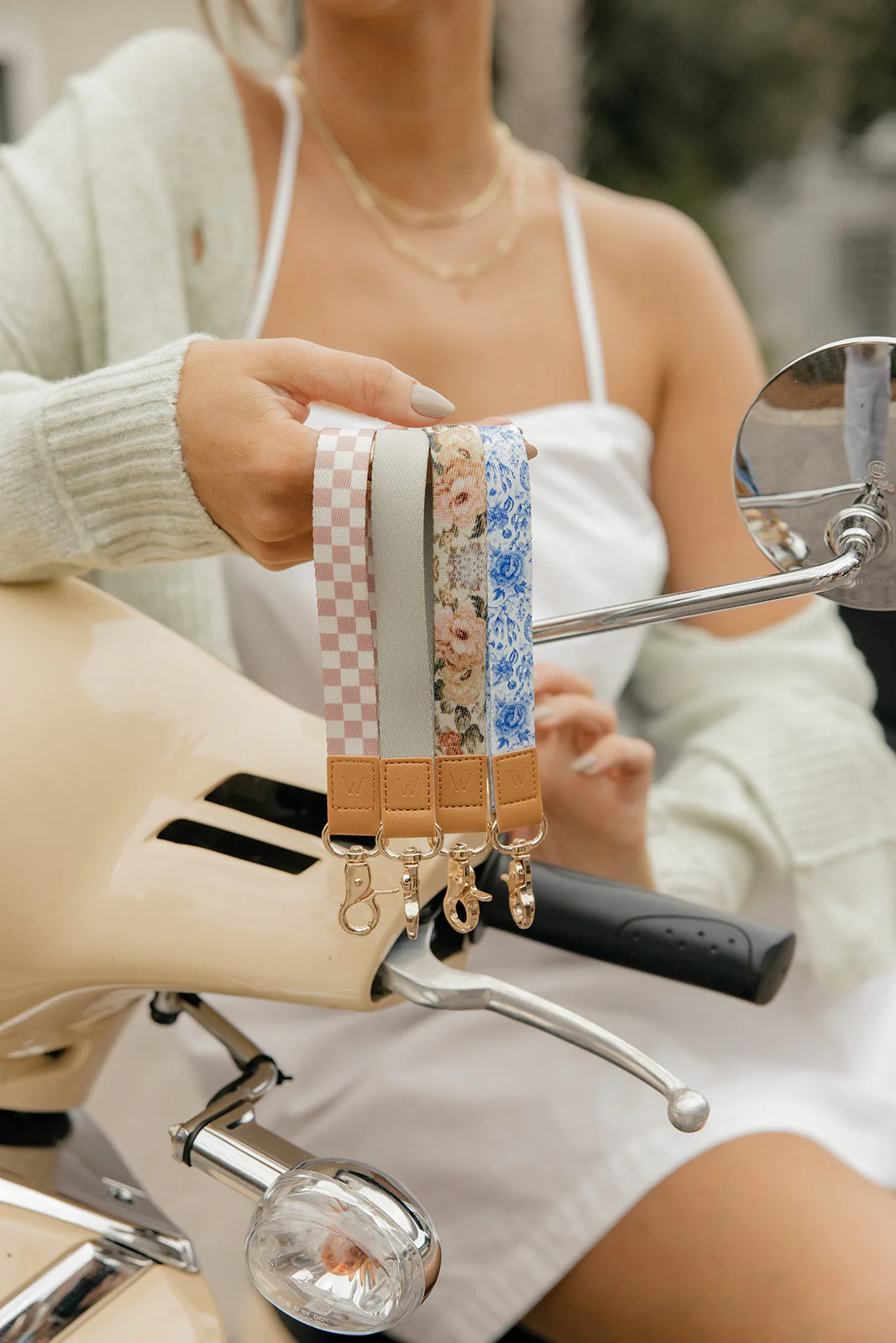 Blush Check Wrist Lanyard - Image 4
