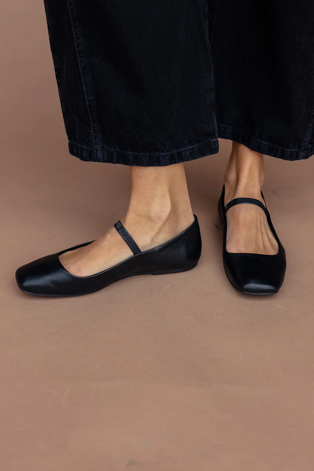 Brisela Ballet Flats - Image 26