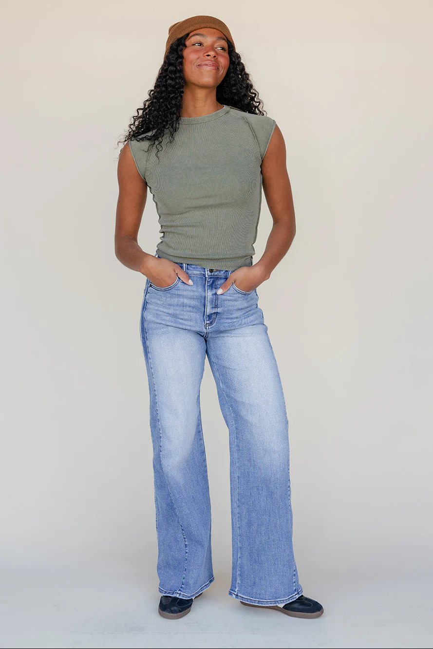 Canyon Wash Wide Leg Jeans - Image 5