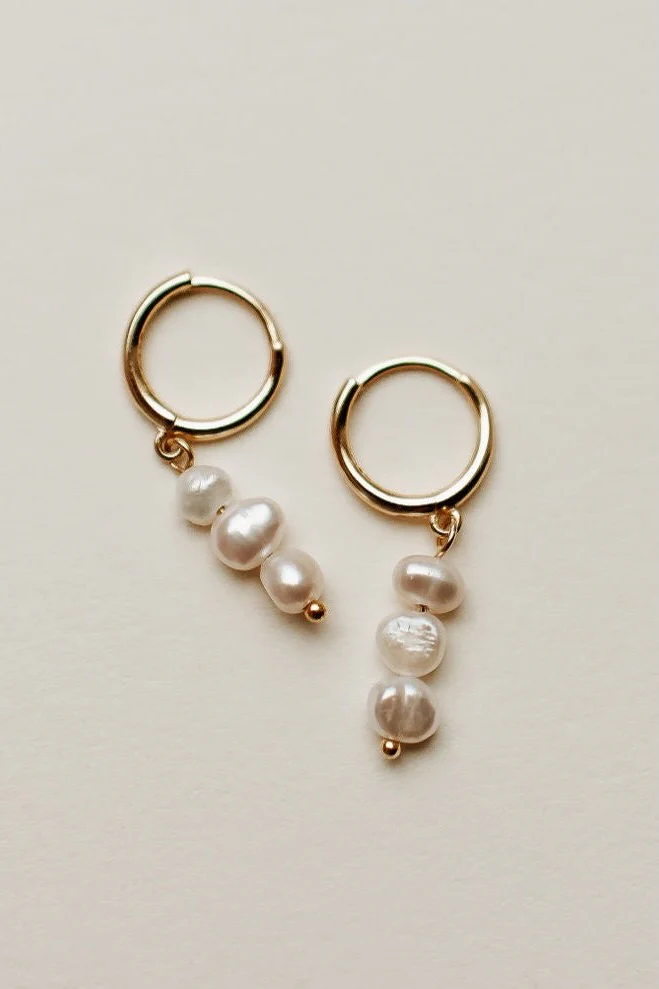 Catalina Pearl Earrings - Image 2