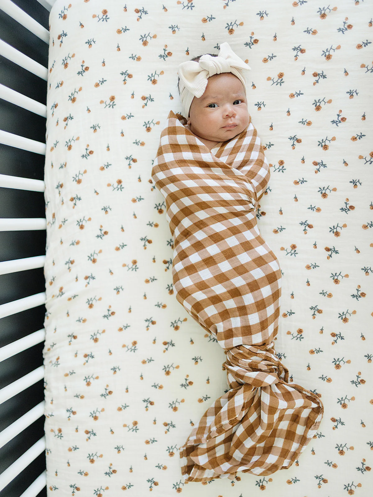 Cream Floral Muslin Crib Sheet - Image 2
