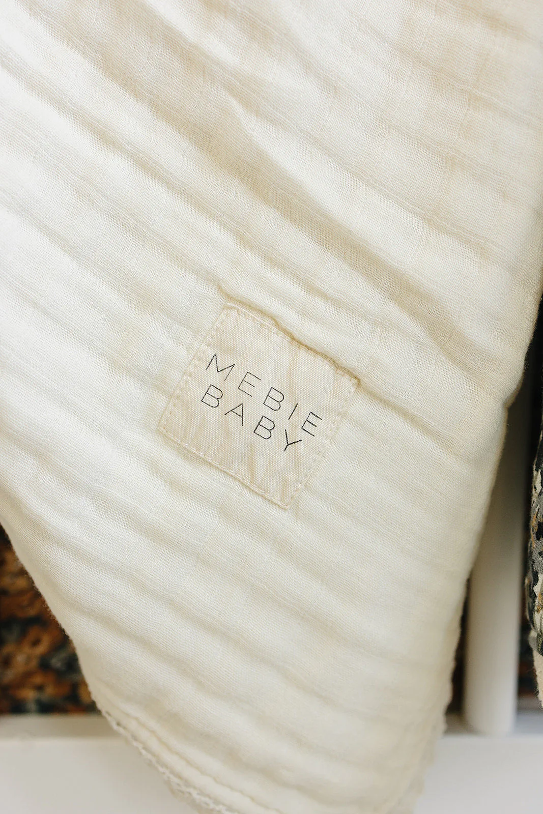 Cream Lace Muslin Quilt - Image 3