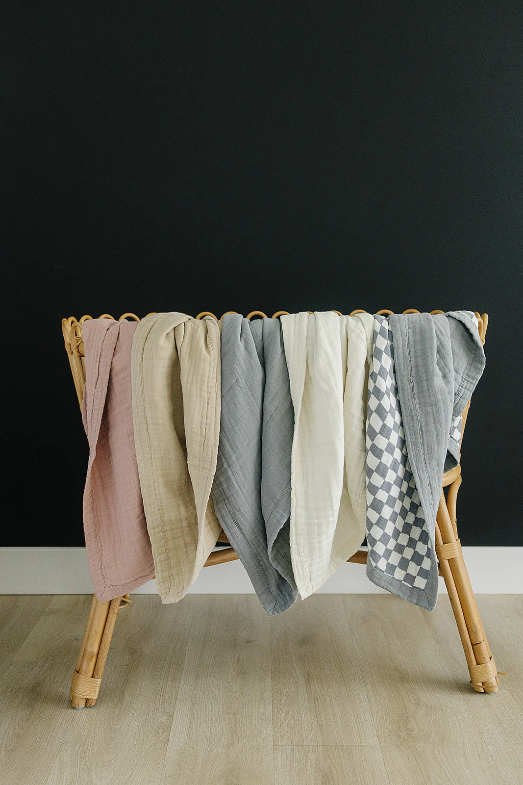 Cream Muslin Quilt - Image 2