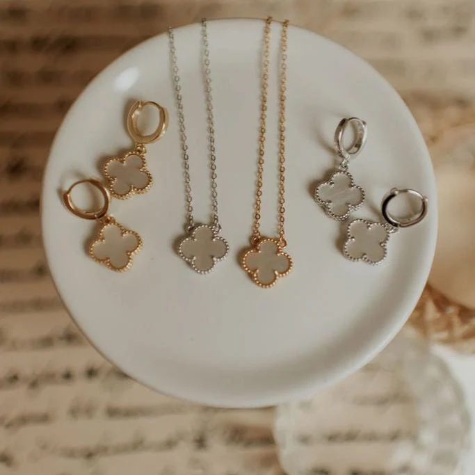 Elizabeth Clover Earrings - Image 9