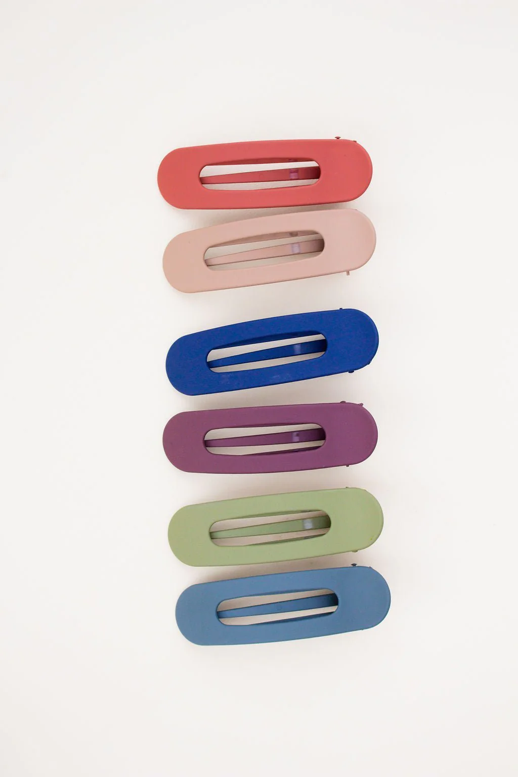 Flat Matte Claw Clip - Image 18