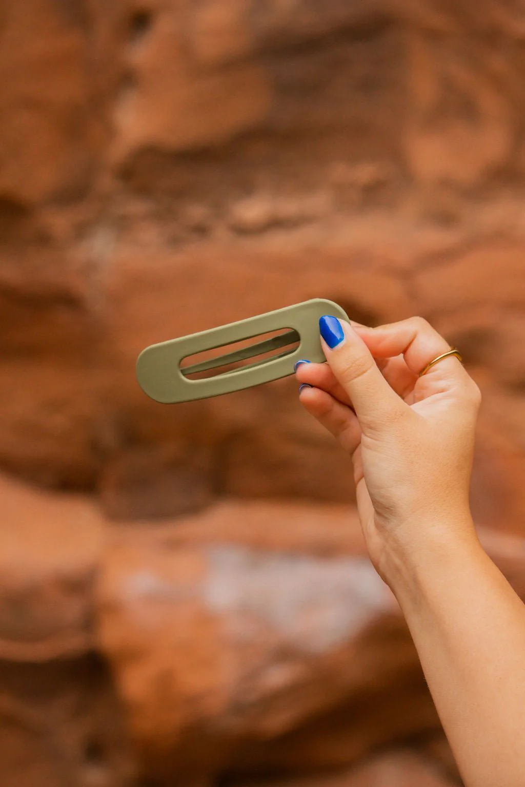 Flat Matte Claw Clip - Image 20