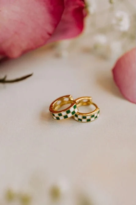 Green & White Checkered Hoops - Image 5