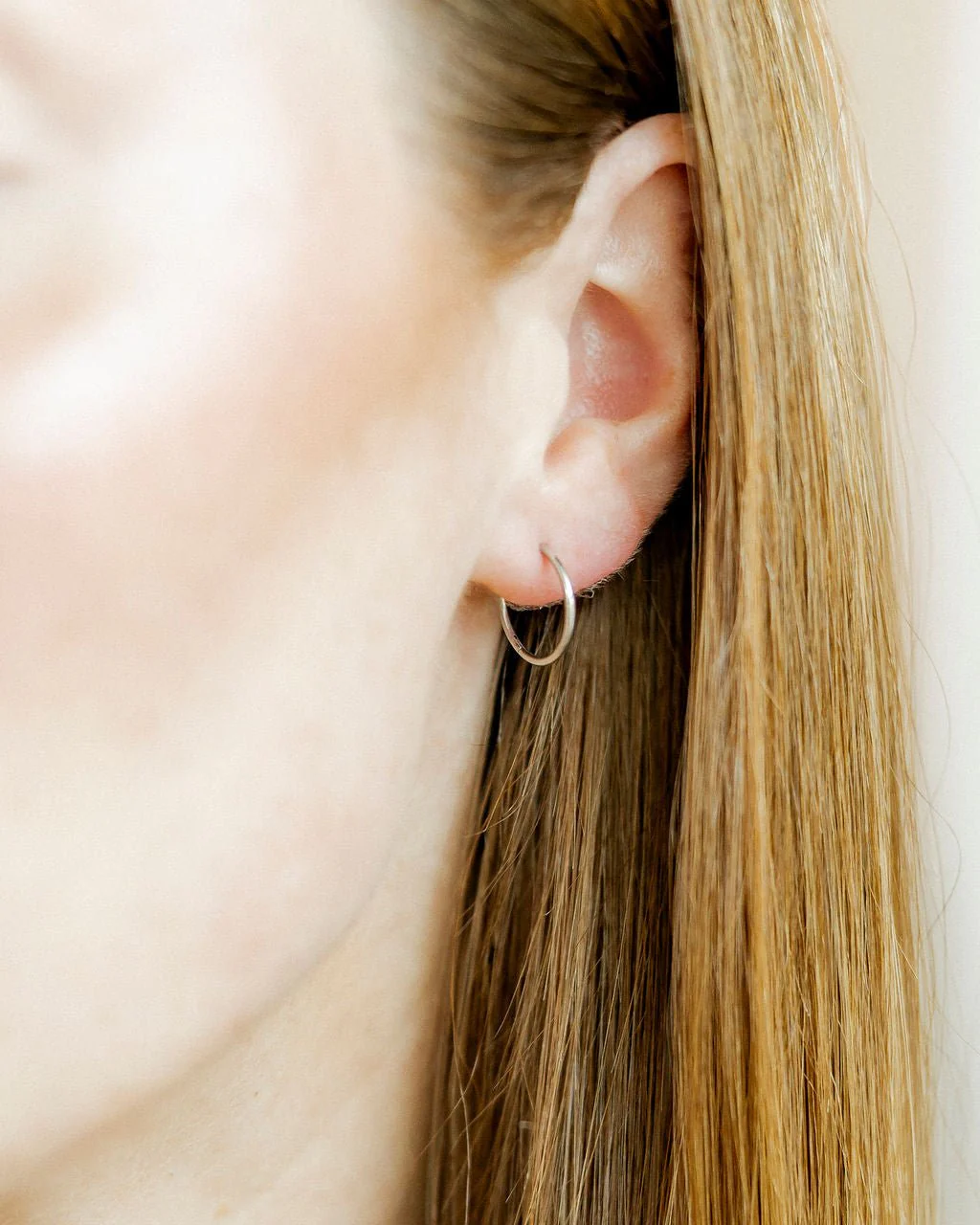 Huggie Infinity Hoop Earrings - Ava Silver 12mm - Image 2