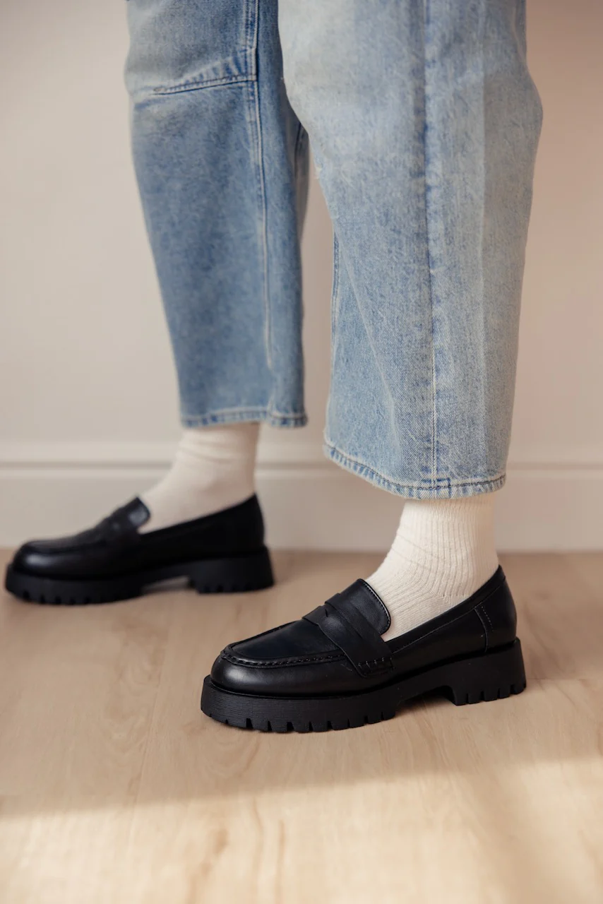 Hutch Lug Sole Loafers - Image 4