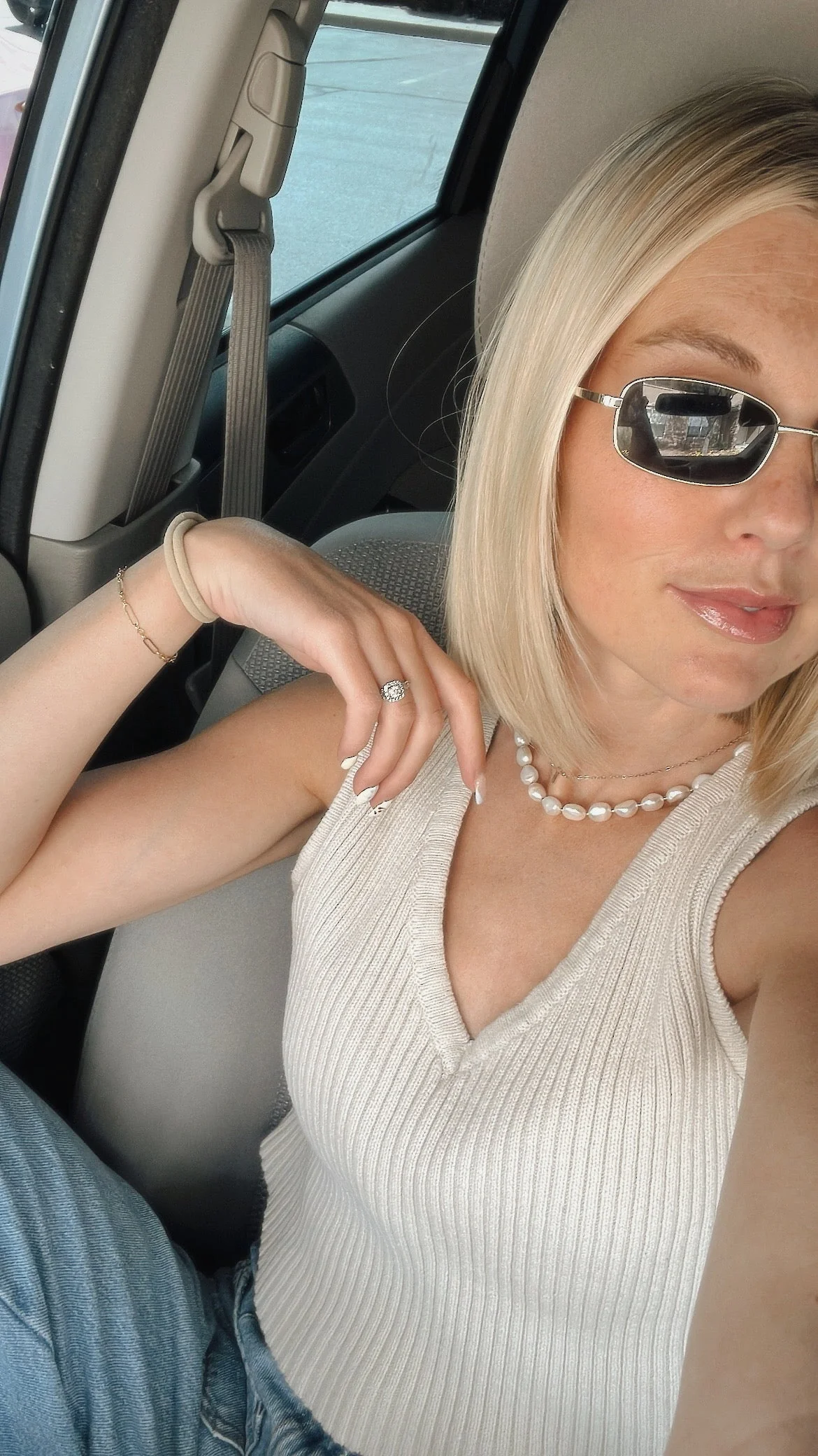 Large Pearl + Gold Necklace - Image 7