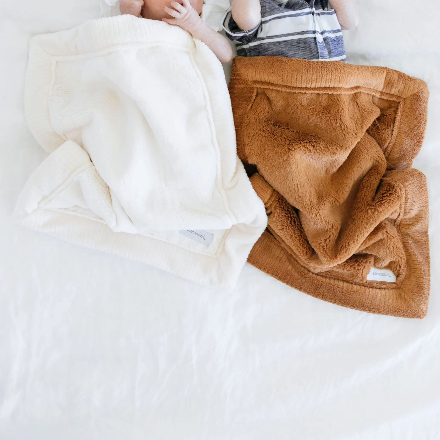 LUSH MINI BLANKETS - Image 33