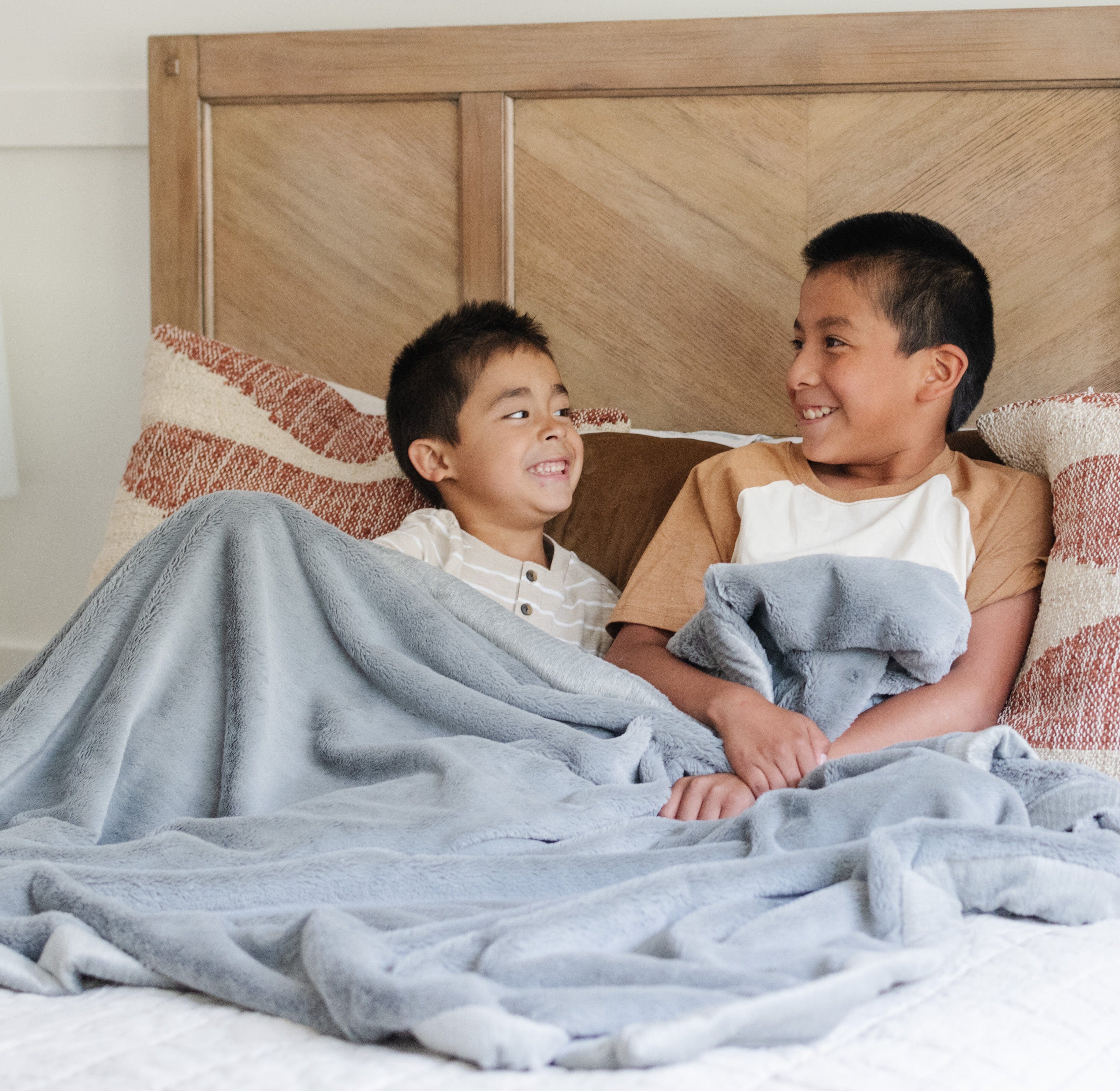 LUSH TODDLER BLANKETS - Image 27