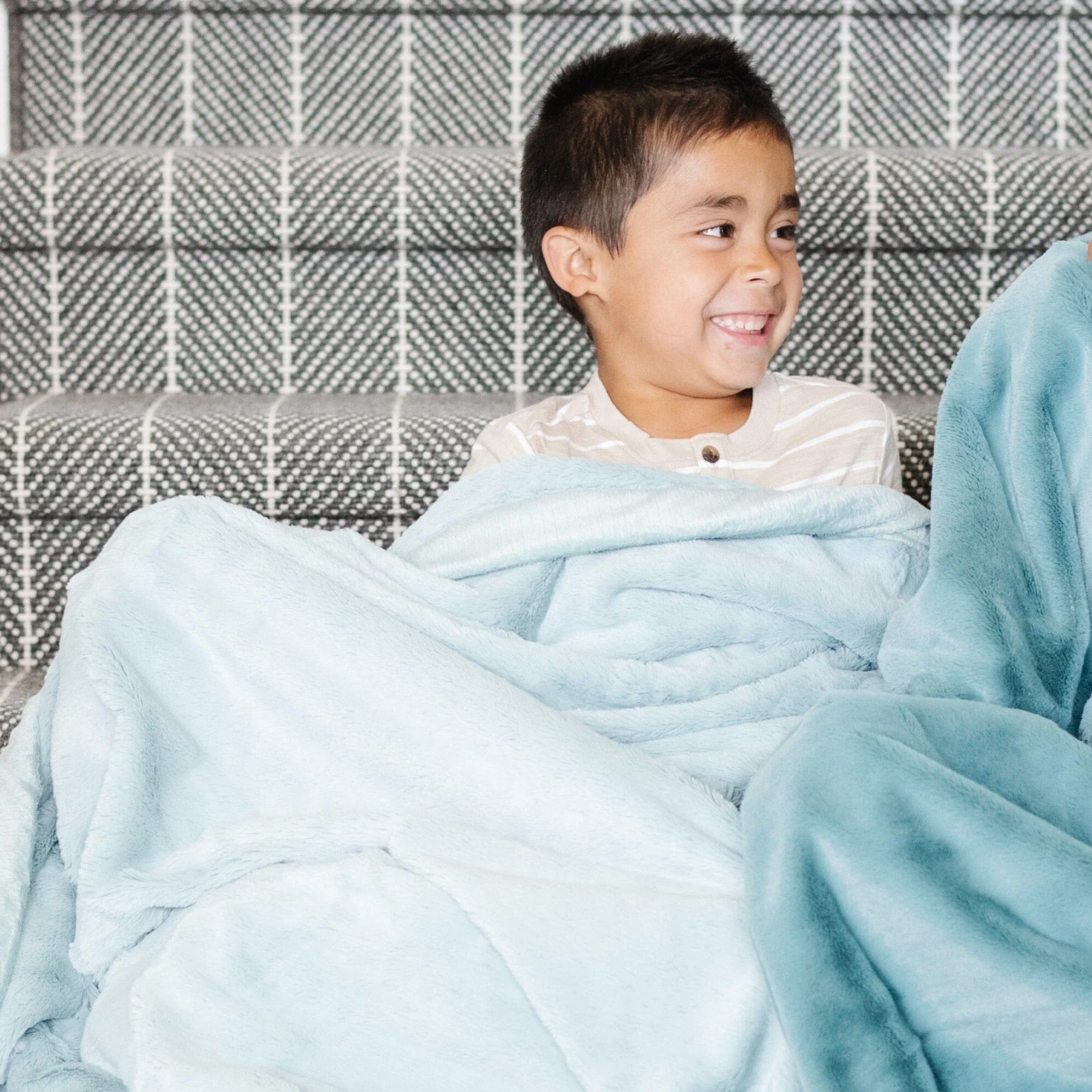 LUSH TODDLER BLANKETS - Image 43
