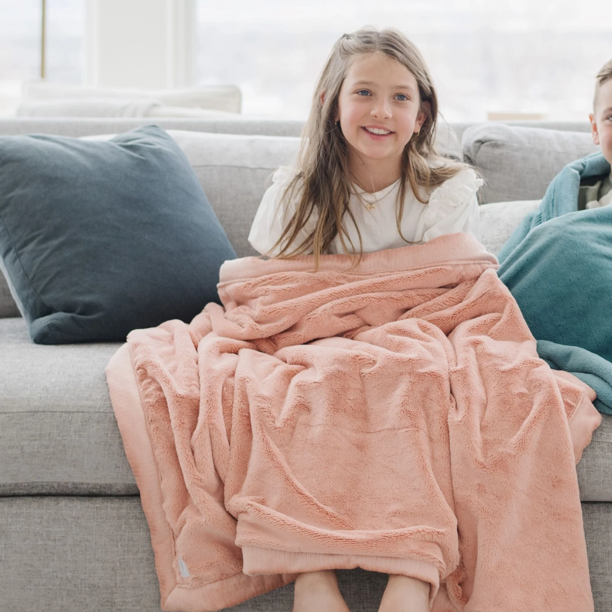 LUSH TODDLER BLANKETS - Image 70