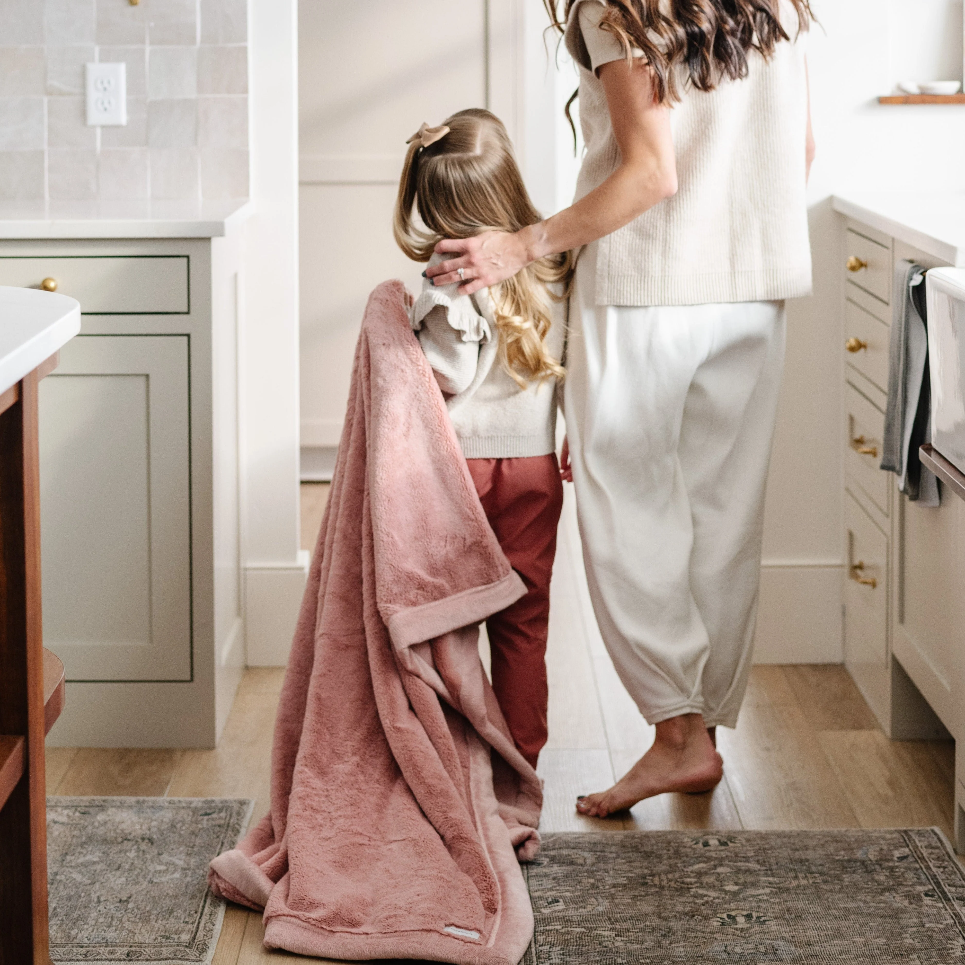 LUSH TODDLER BLANKETS - Image 9