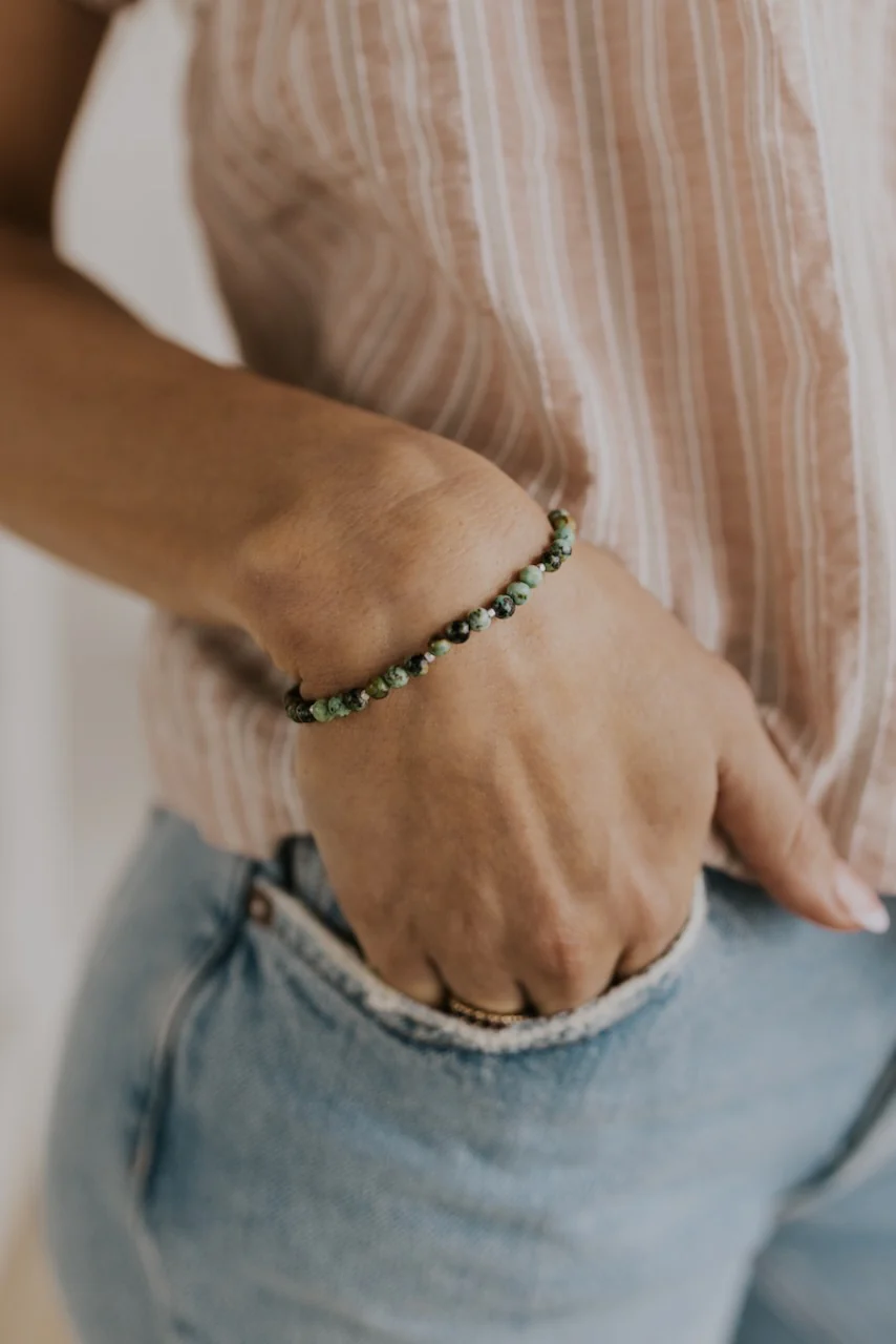 Mini Silver Stone Stacking Bracelet - Image 7