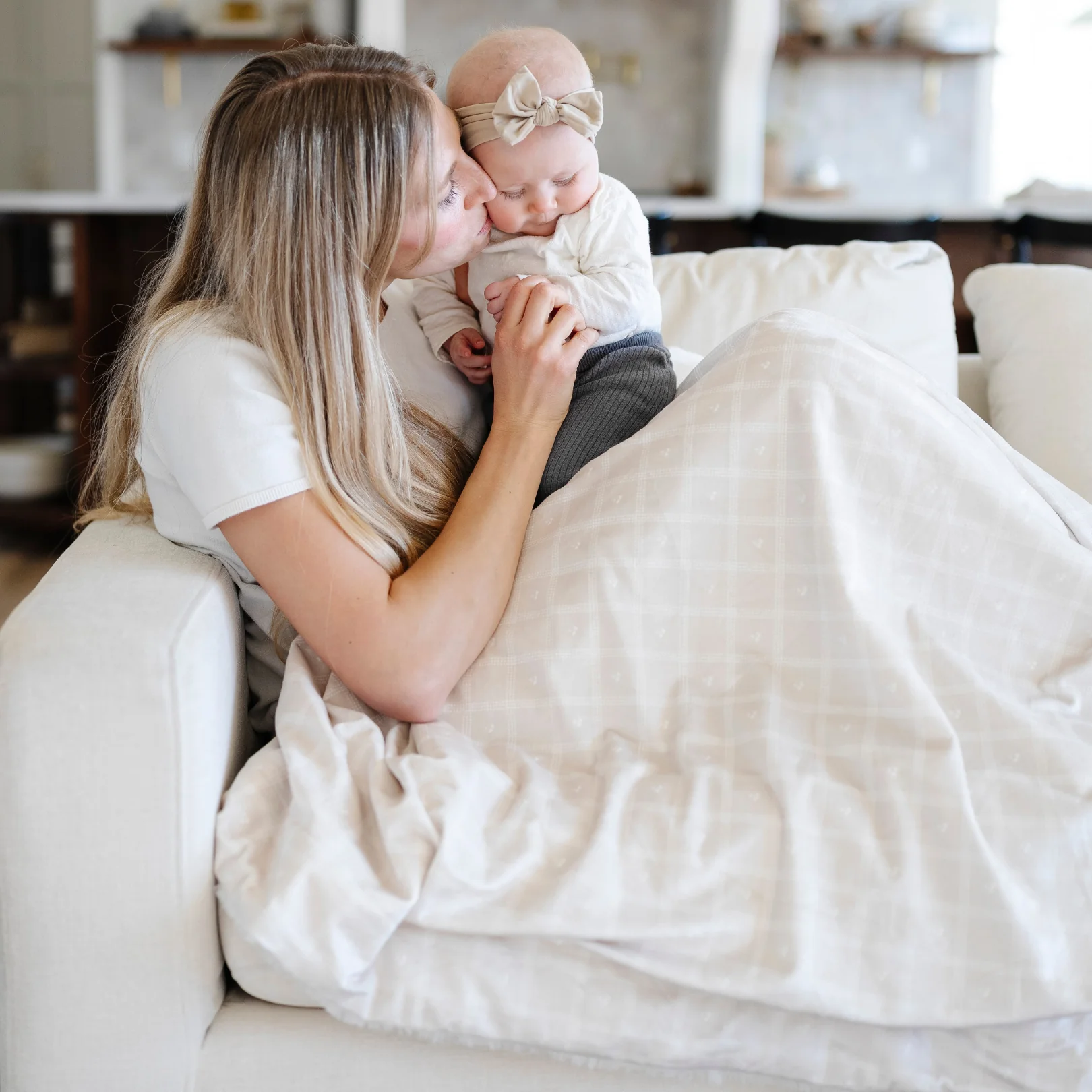 MINKY/LUSH THROW BLANKETS - Image 5