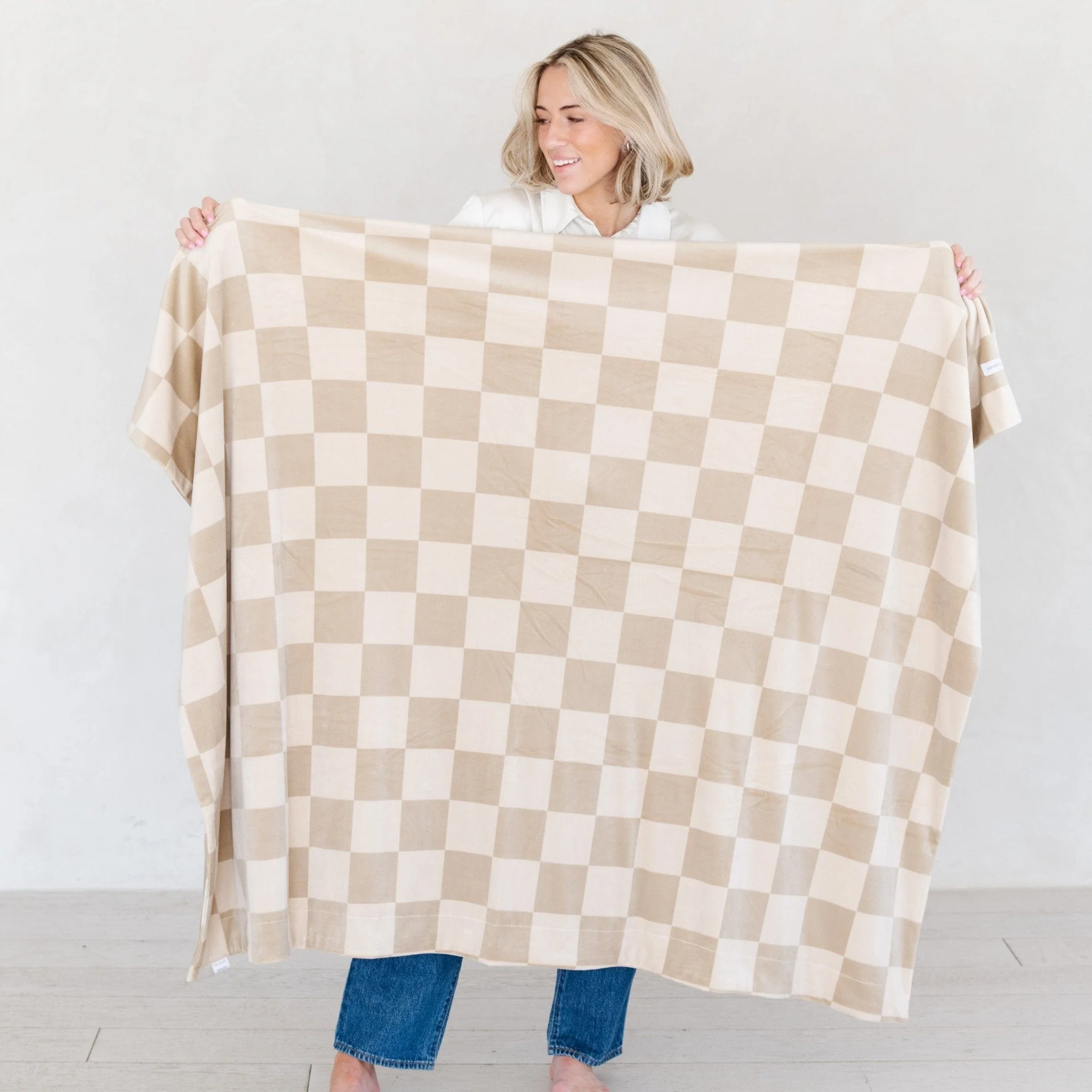 MINKY STRETCH THROW BLANKETS - Image 3