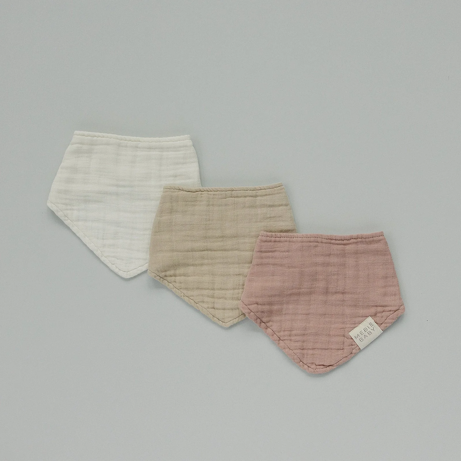 Oatmeal Muslin Bib - Image 4