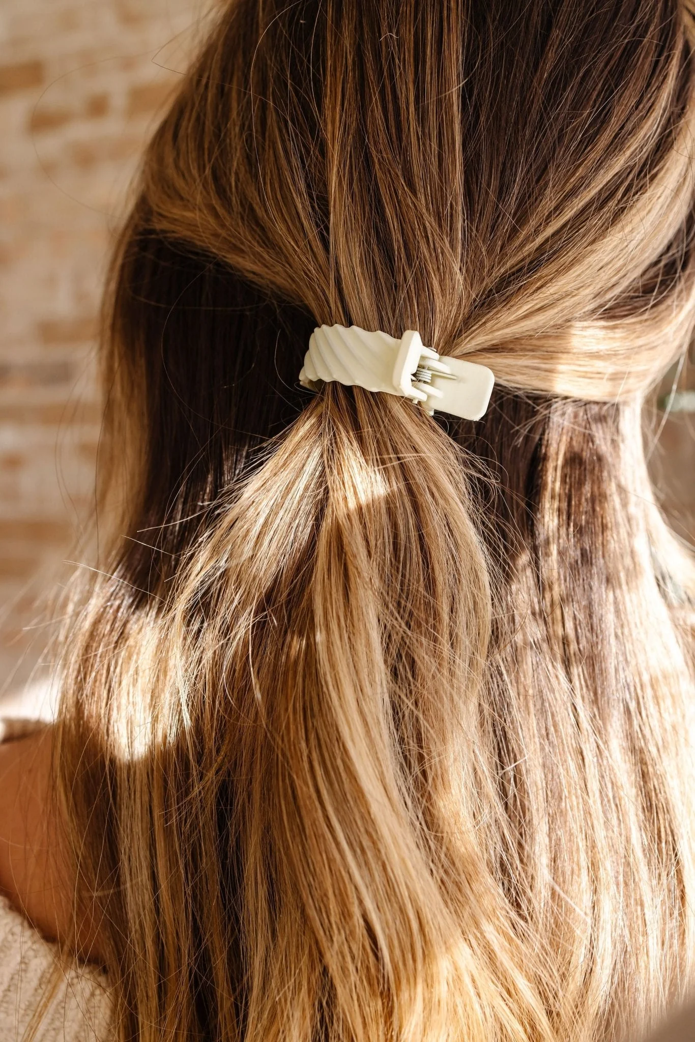 Ponytail Claw Clip - Image 11