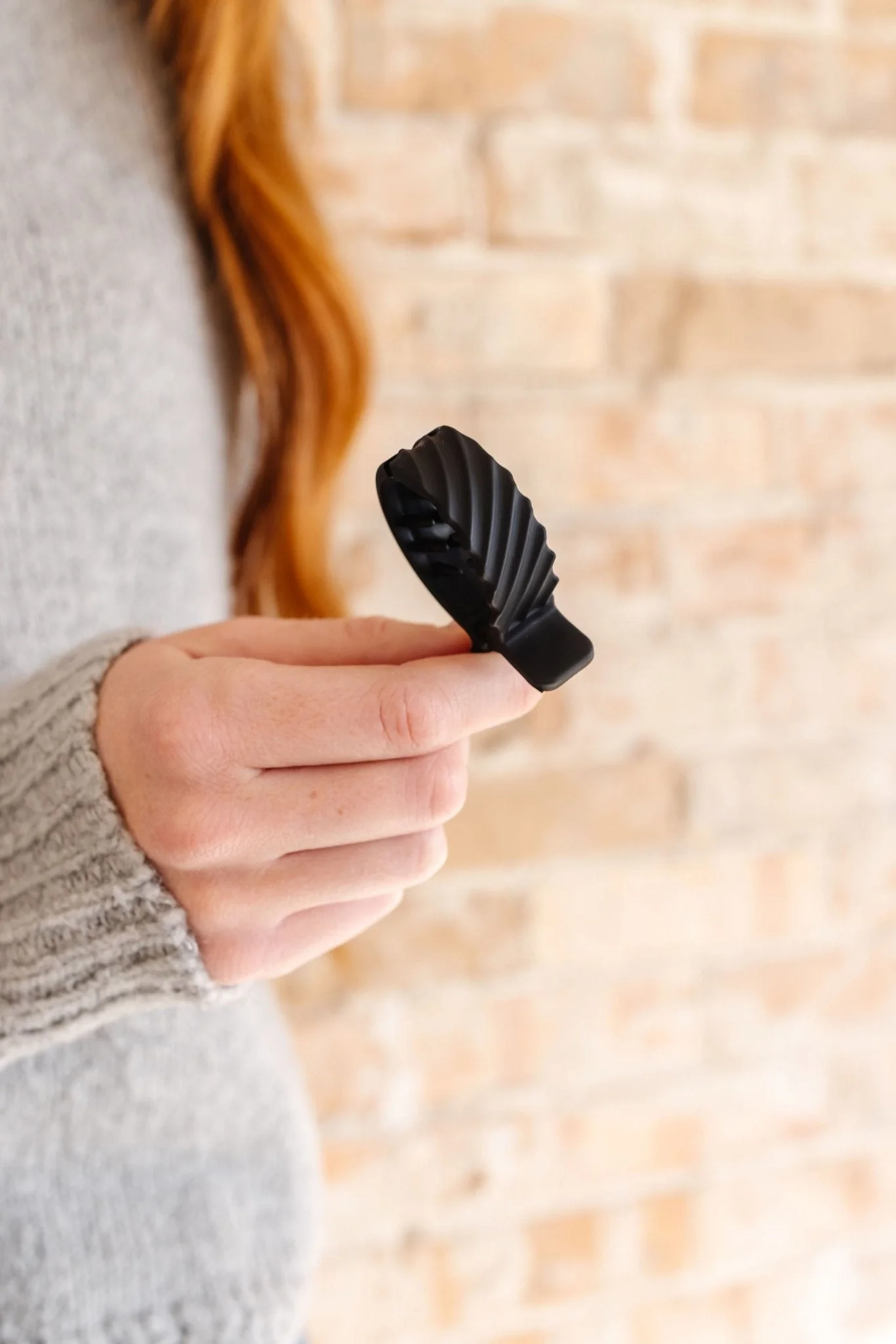 Ponytail Claw Clip - Image 13