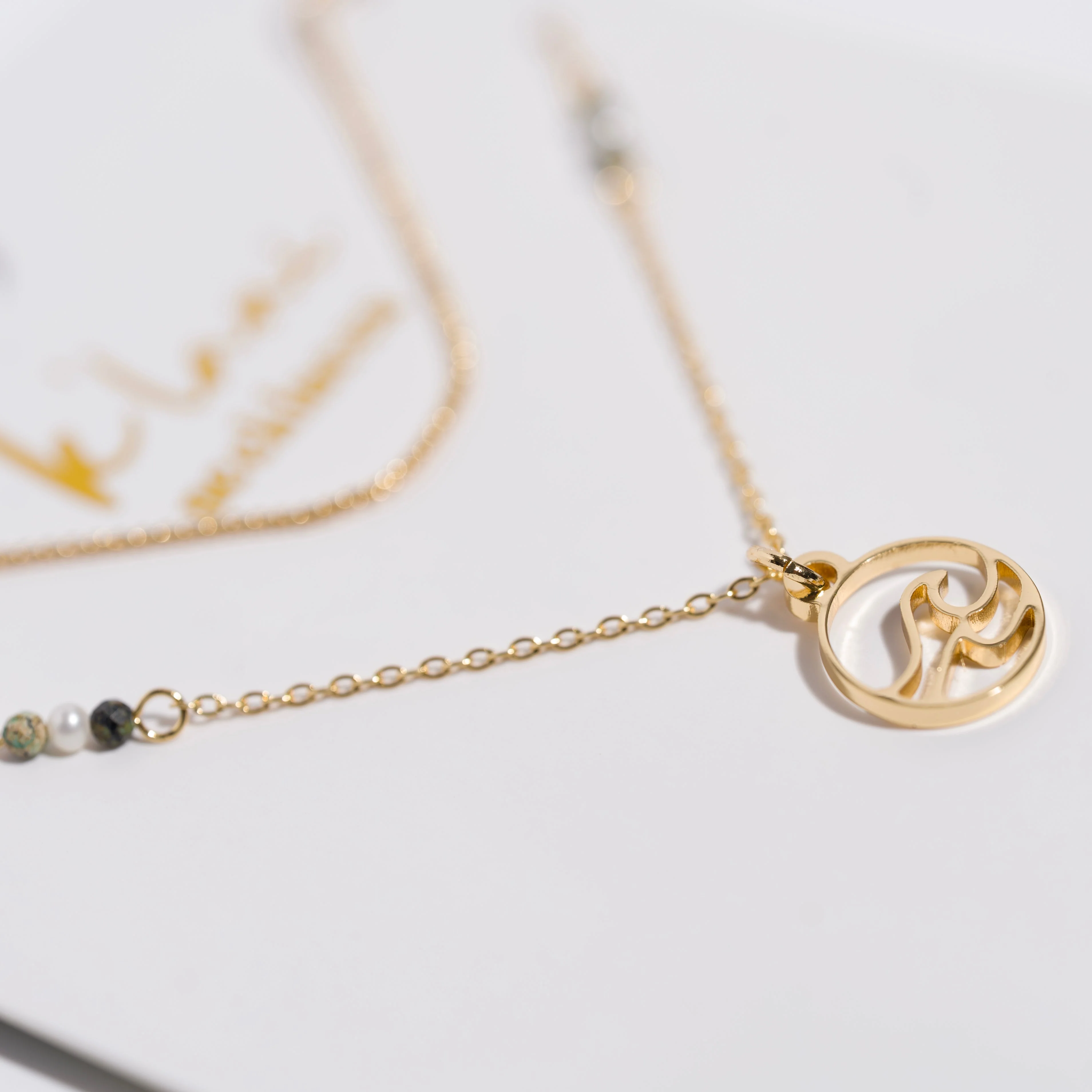 Reflect Necklace Set- New - Image 3