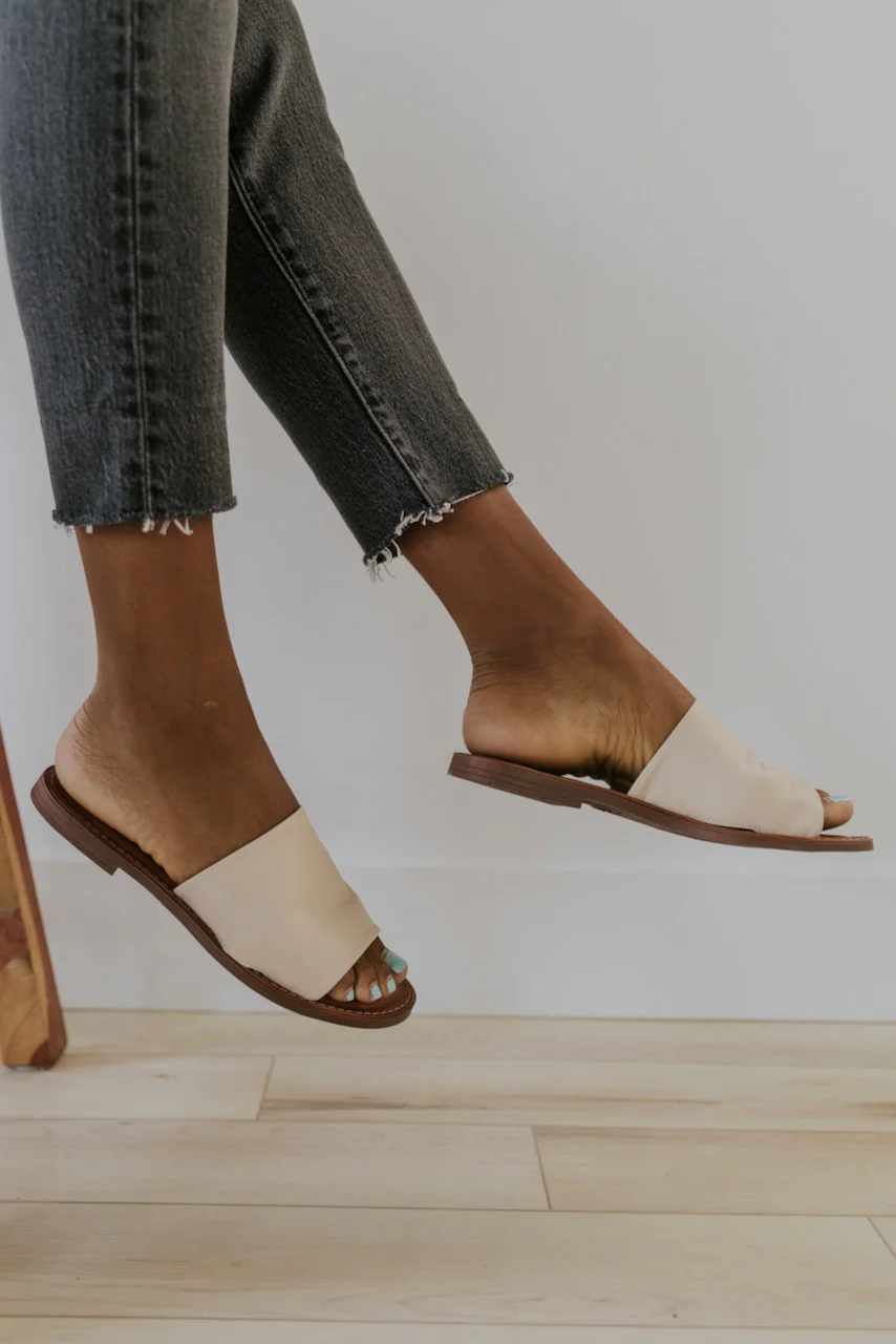 ROOLEE Karamelo Sandal - Image 22