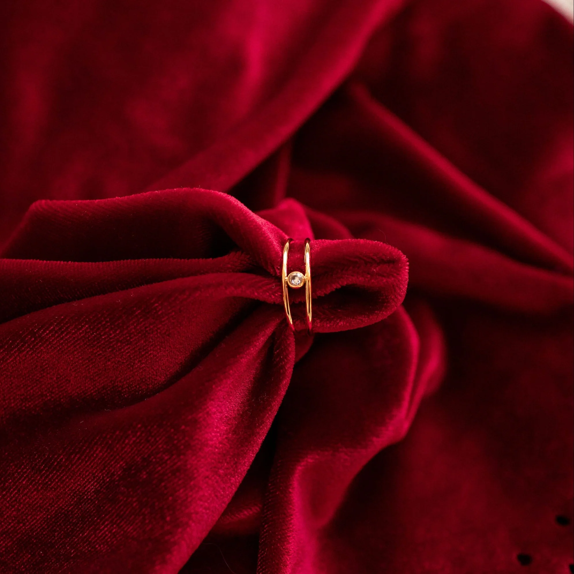 Rosie Double Band Diamond Ring - Image 4
