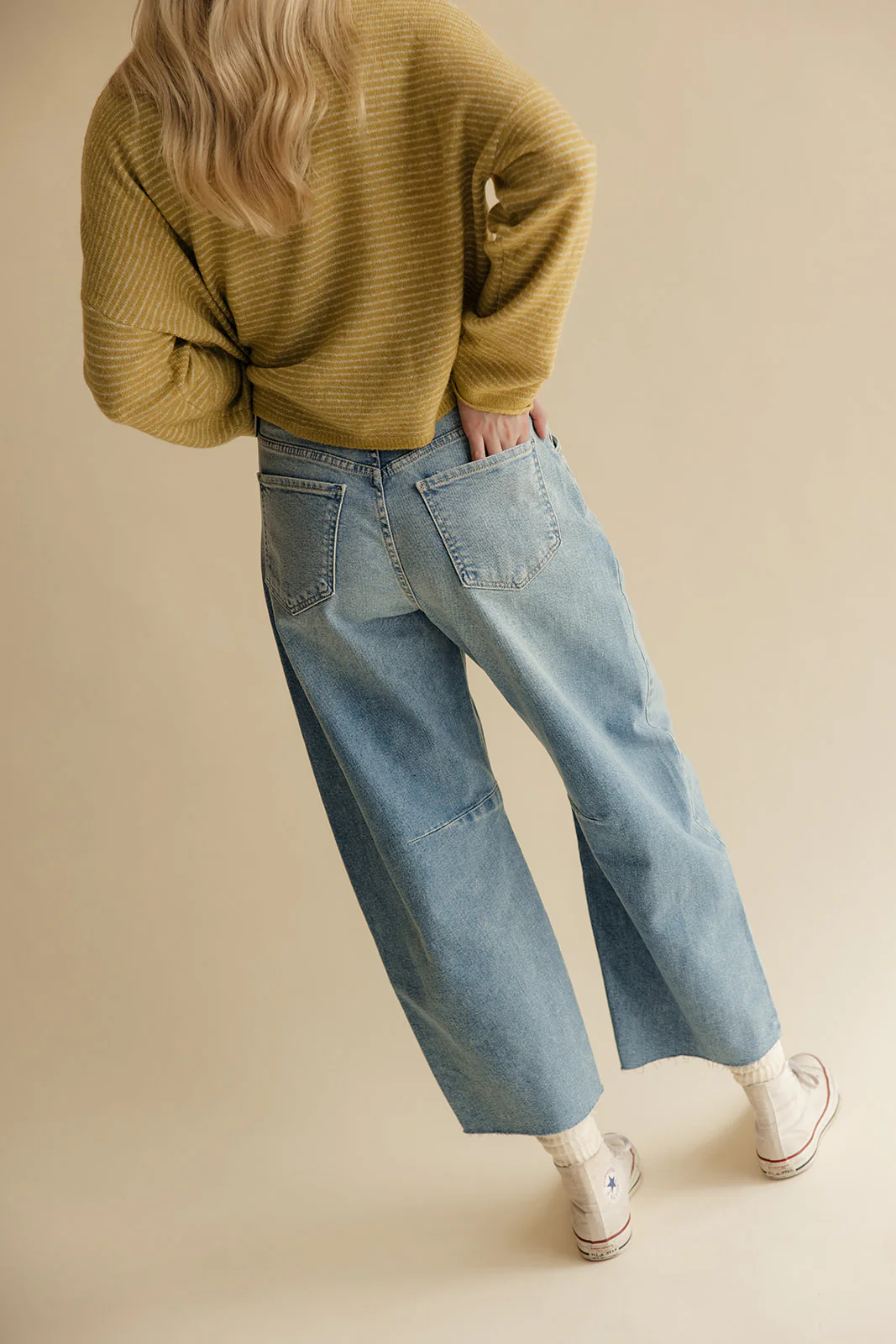 Rowan Barrel Jeans - Image 17