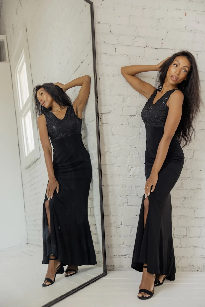 SALT Gala Timeless Sequin Detail Dress - Image 11