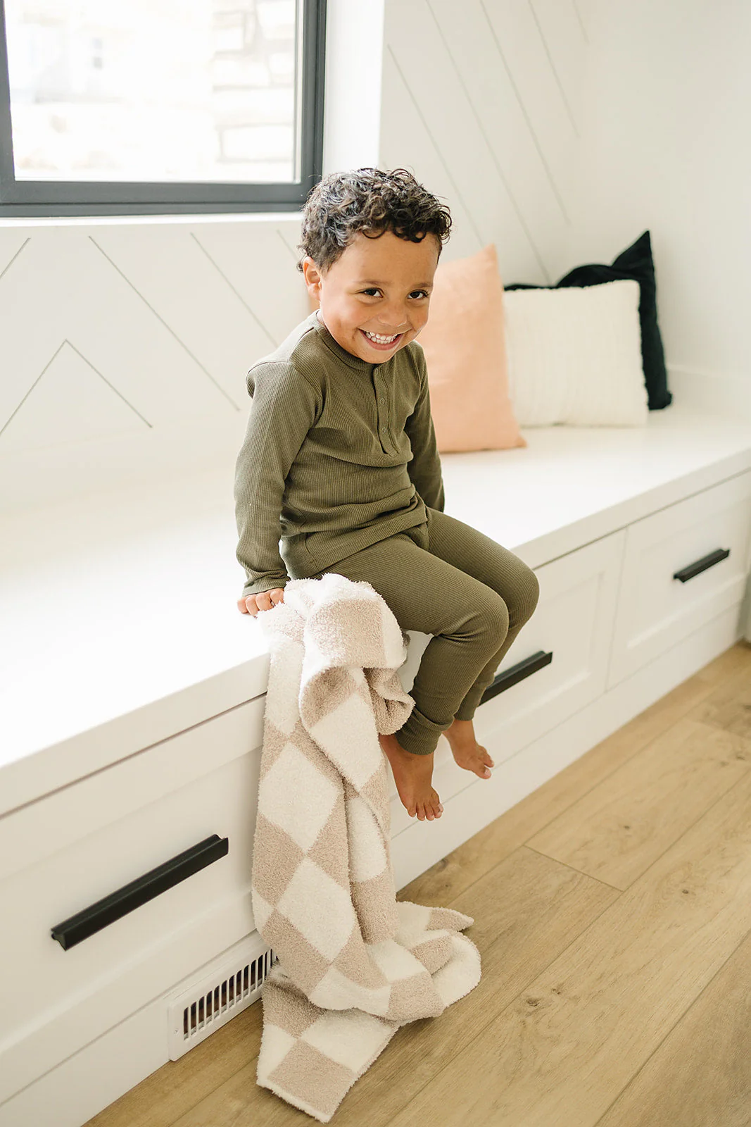 Taupe Checkered Plush Blanket - Image 10
