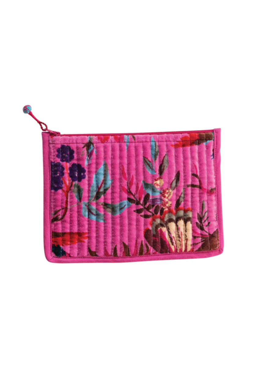 The Essentials Flat Zip Pouch - Image 10