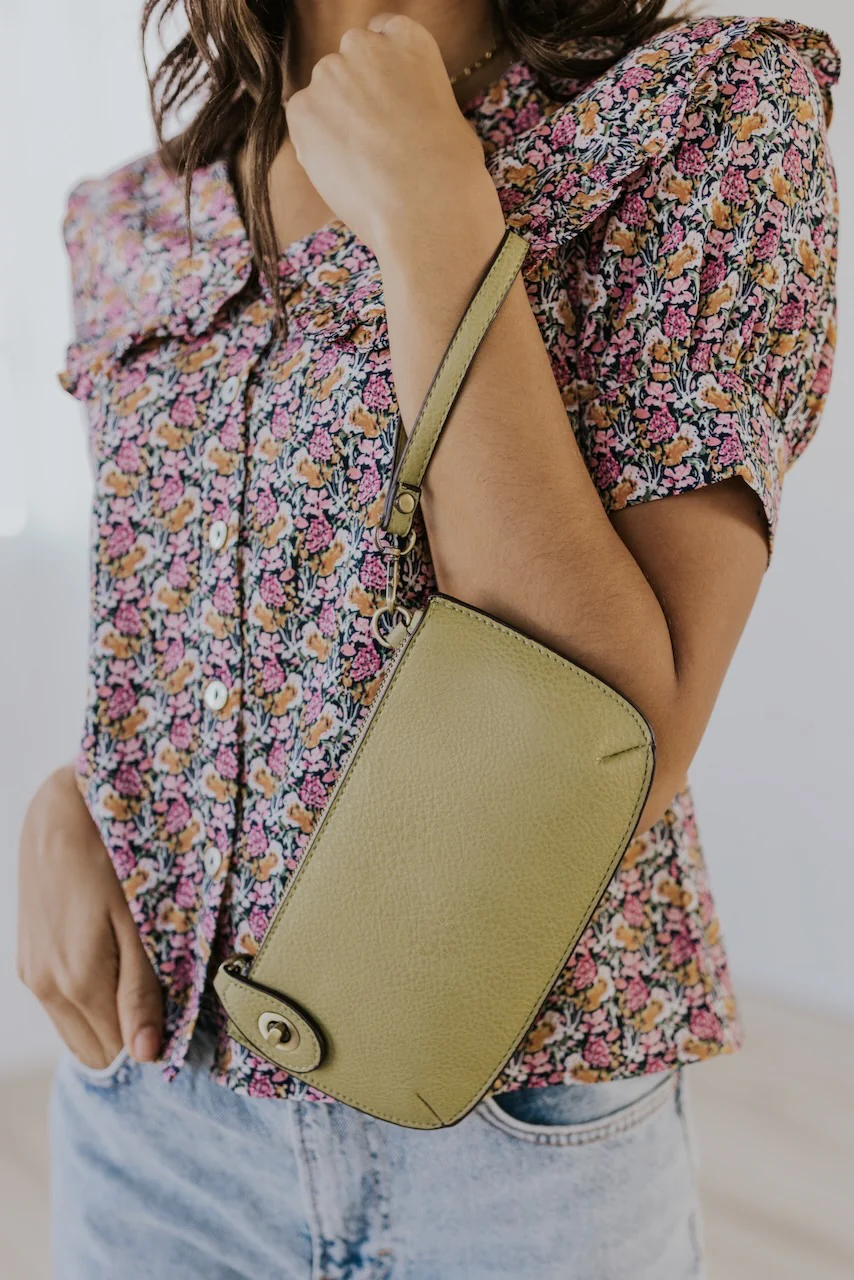 Uptown Messenger Purse - Image 15