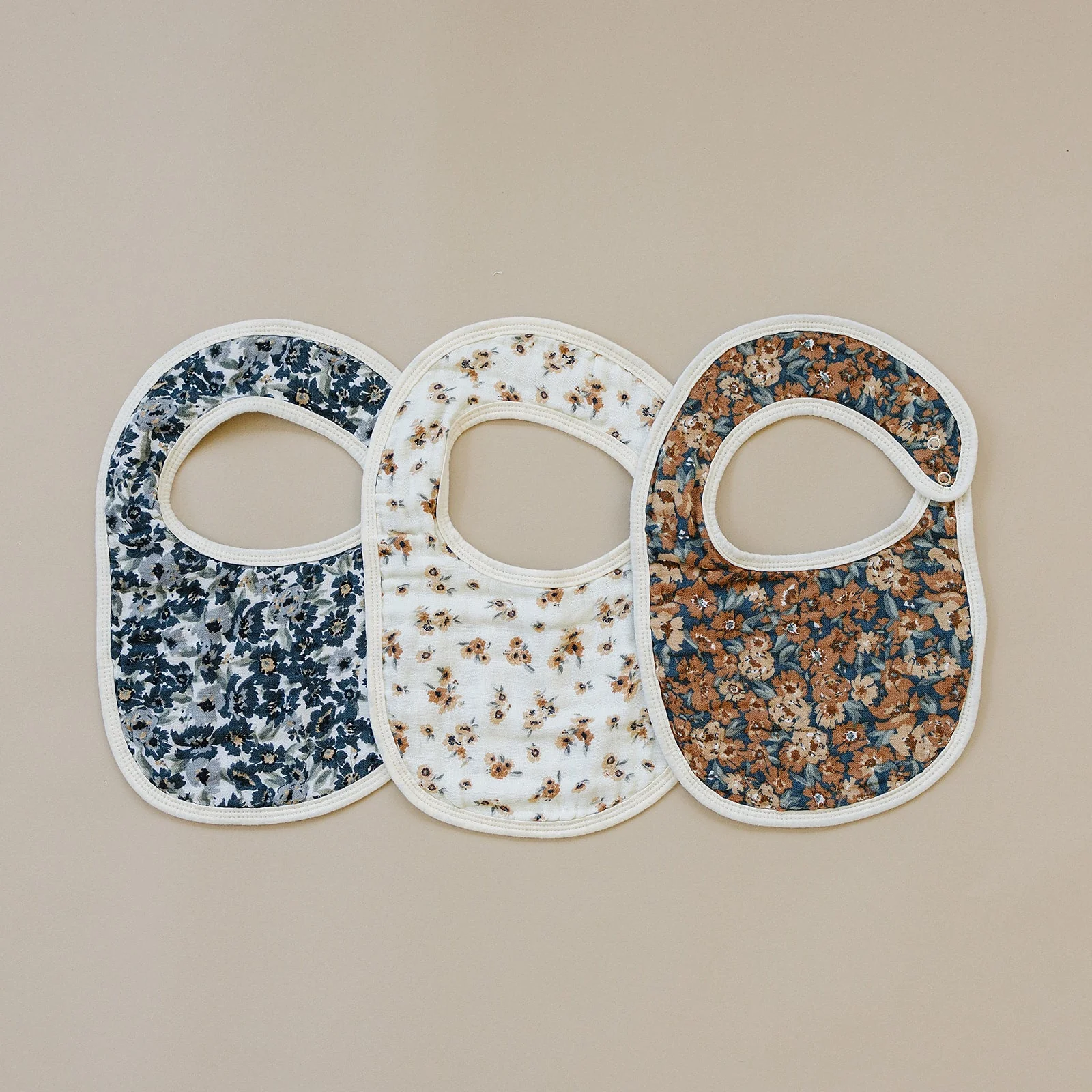 Venetian Floral Classic Muslin Bib - Image 7