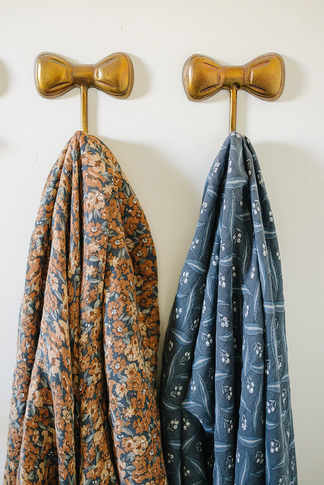 Venetian Floral Muslin Swaddle Blanket - Image 4
