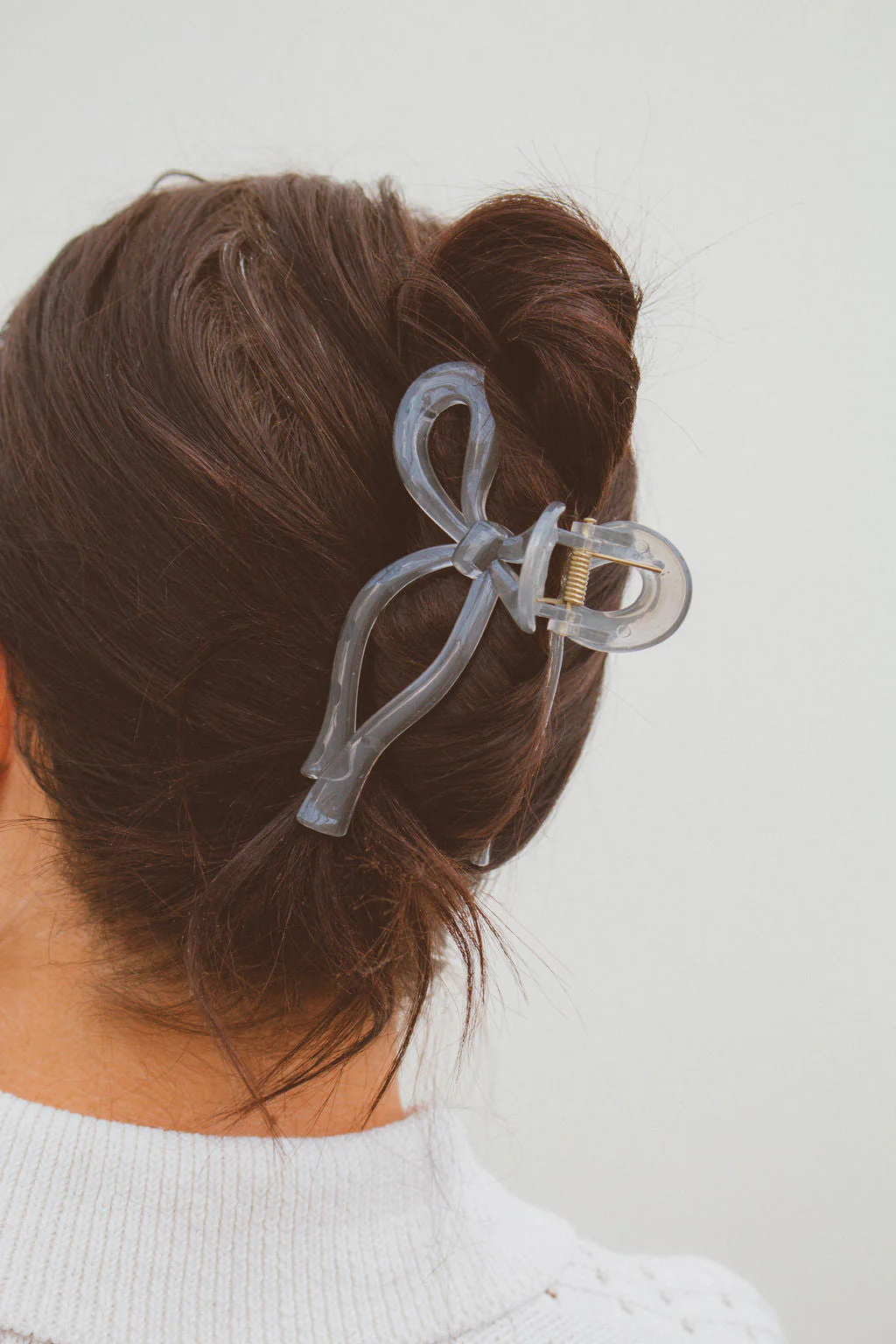 Vintage Bow Claw Clip - Image 16